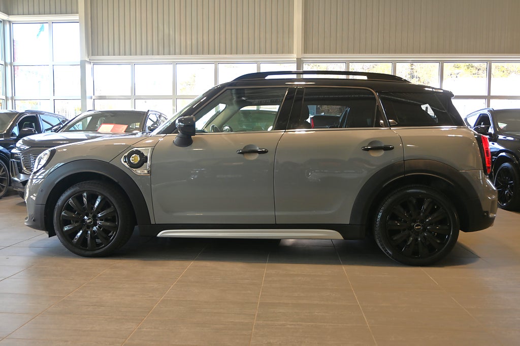 MINI Countryman 2020 - miniatyr 2