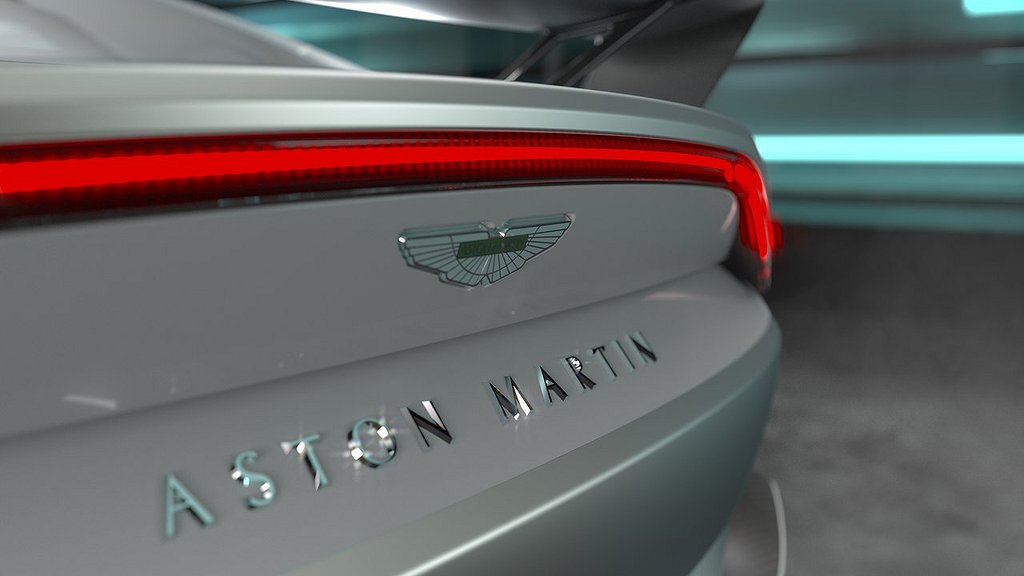 Baksidan på Aston Vantage V12