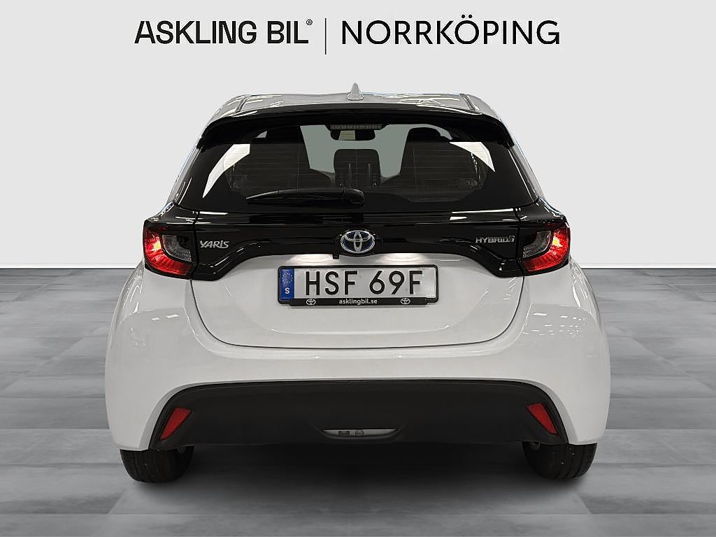 Toyota Yaris 2021 - miniatyr 4