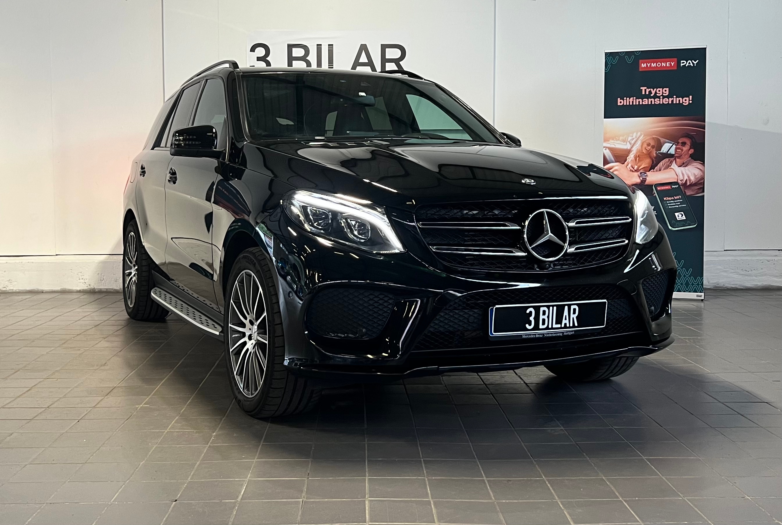 Mercedes-Benz GLE 2017, kuva 2/37