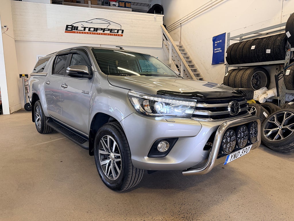Toyota Hilux Dubbelhytt 2.4 AWD Dieselvärmare