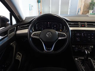 Kombi Volkswagen Passat 10 av 23