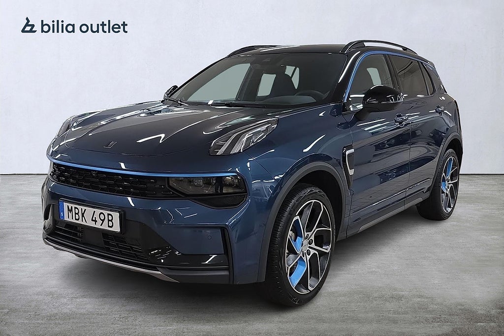 Lynk & Co 01 PHEV DCT 360 kamera Navigation Moms