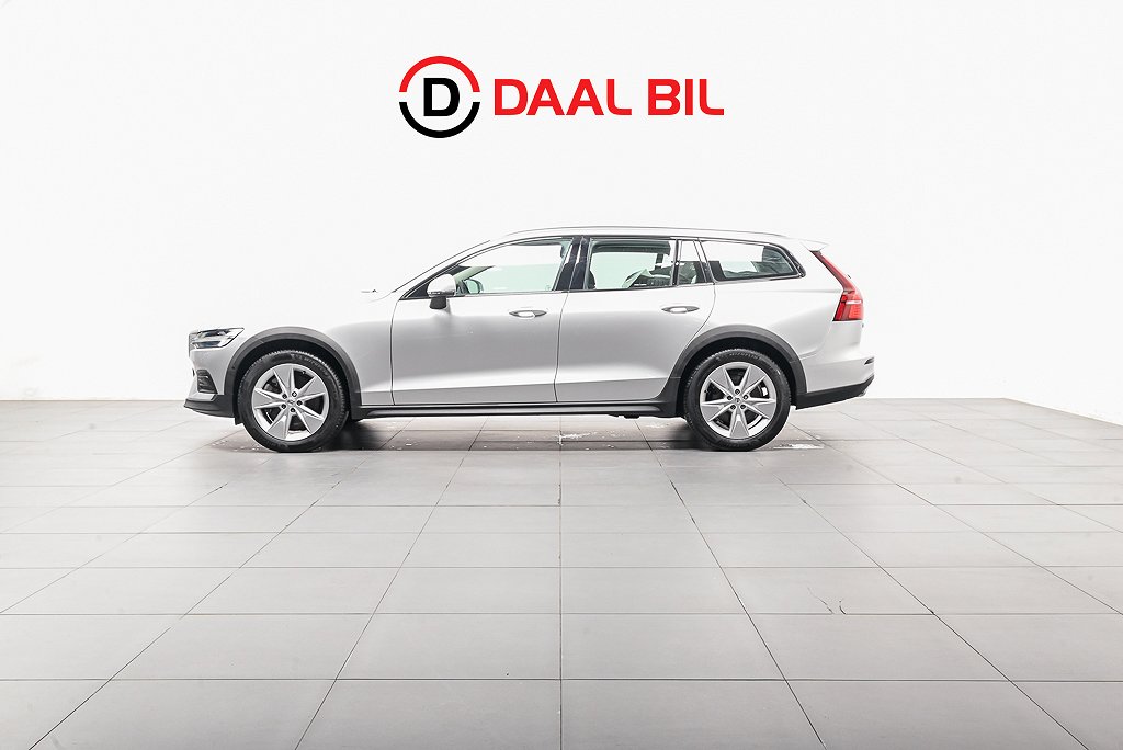 Volvo V60 Cross Country B4 AWD 197HK ADVANCED VOC B-KAM NAVI