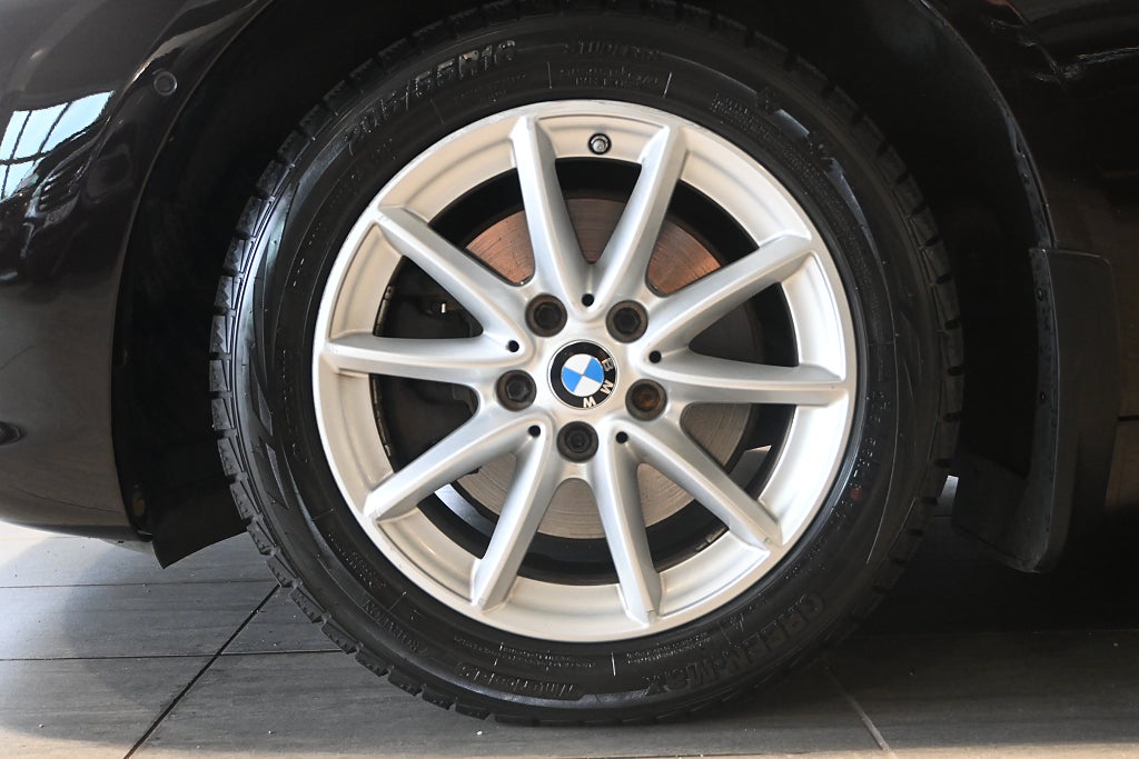 BMW 218i 2016 - miniatyr 6