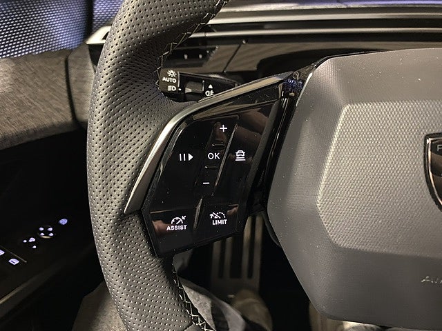 Bild på Peugeot 5008 GT HYBRID 136hk AUT - 7-SITS, ALCANTARA