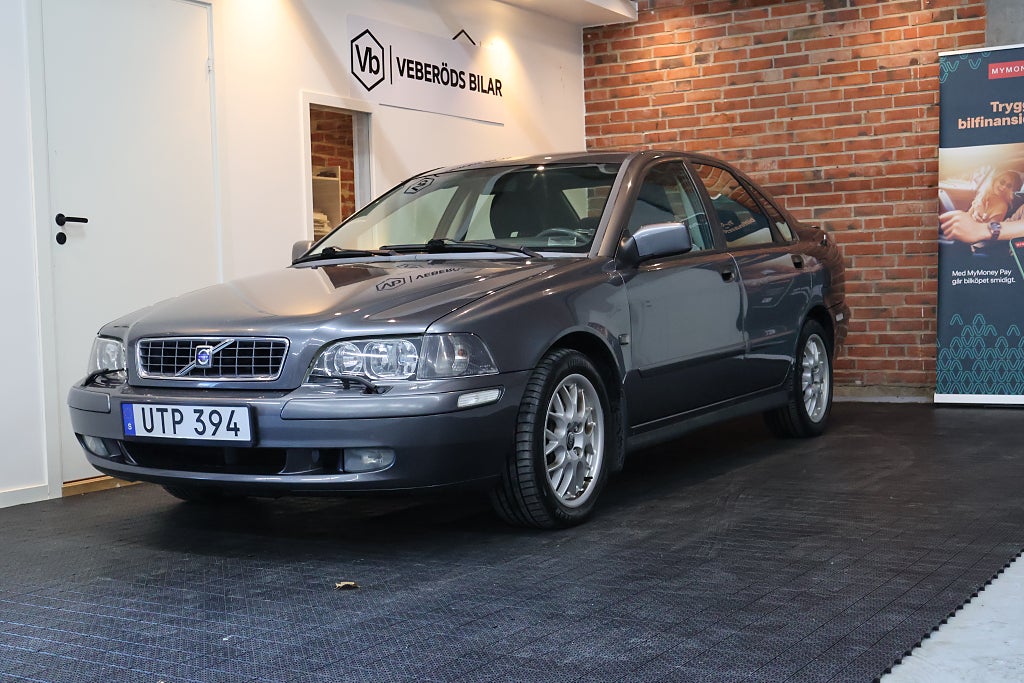 Volvo S40 2.0T Euro 3 Låg mil..