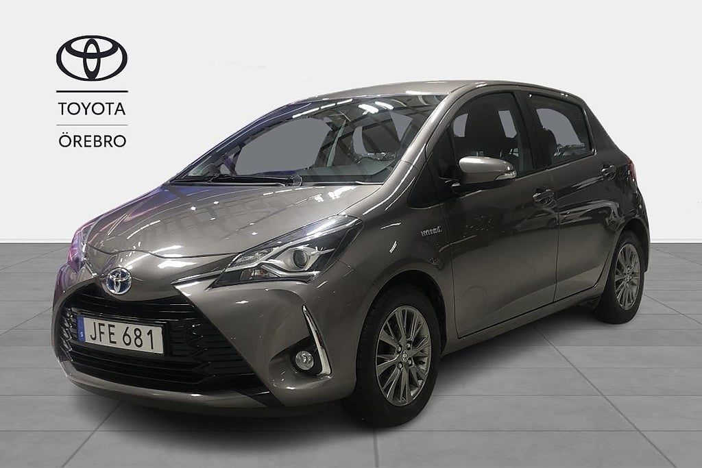 Toyota Yaris Hybrid Active V-hjul