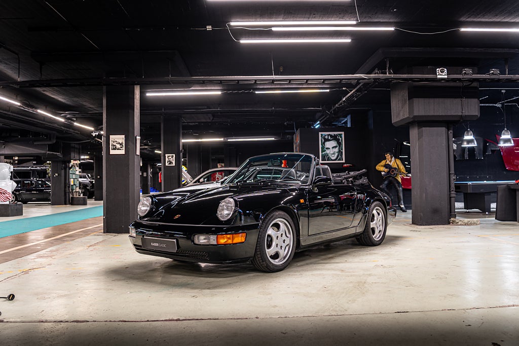 Porsche 911 Carrera 2 Cabriolet