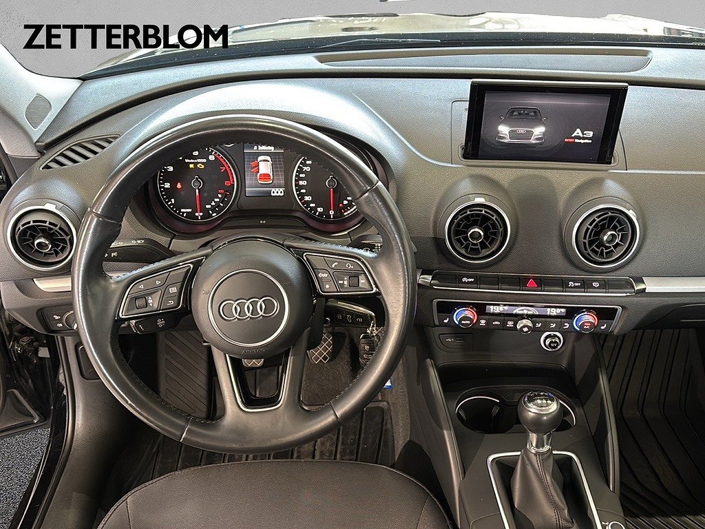 Halvkombi Audi A3 10 av 15