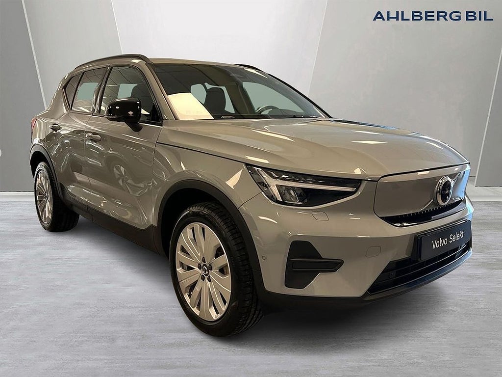 Volvo EX40 Single Motor Extended Range R Core SE Dragkrok Halvautomatisk, P