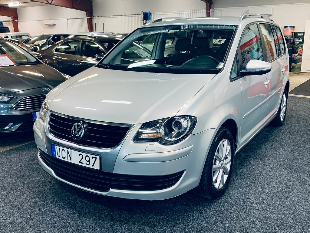 Volkswagen Touran 1.4 TGI EcoFuel , 7sit , 1 Ägare , 150 HK