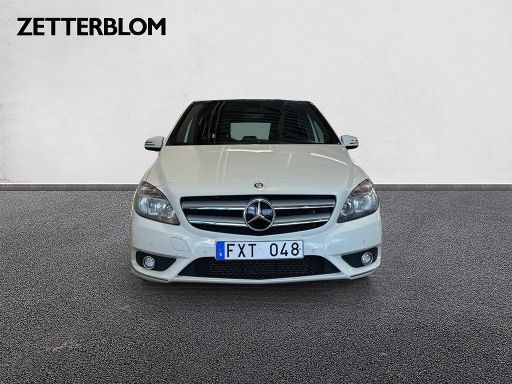 Halvkombi Mercedes-Benz B 5 av 17