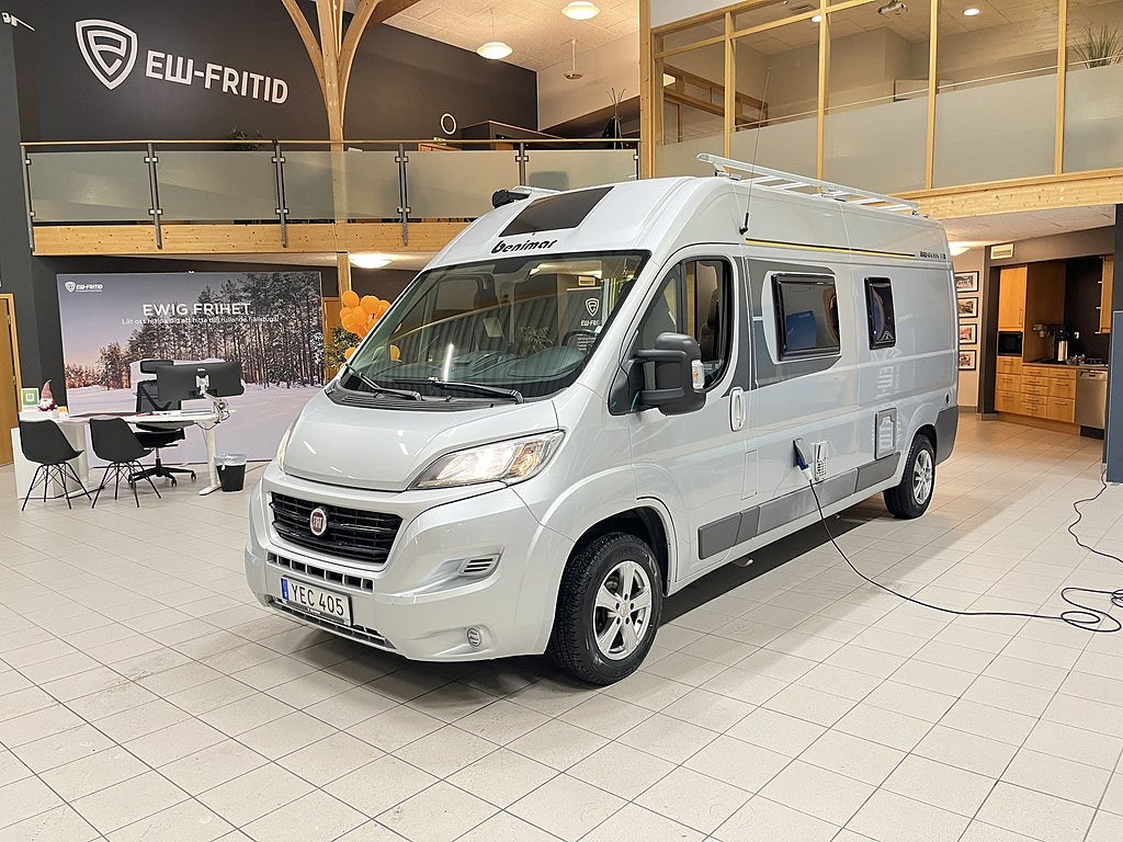 Benimar BENIVAN 112 (Vånsäng+Aut 150hk+Litium+Drag+Inverter+6m)