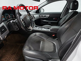 Sedan Jaguar XF 14 av 23