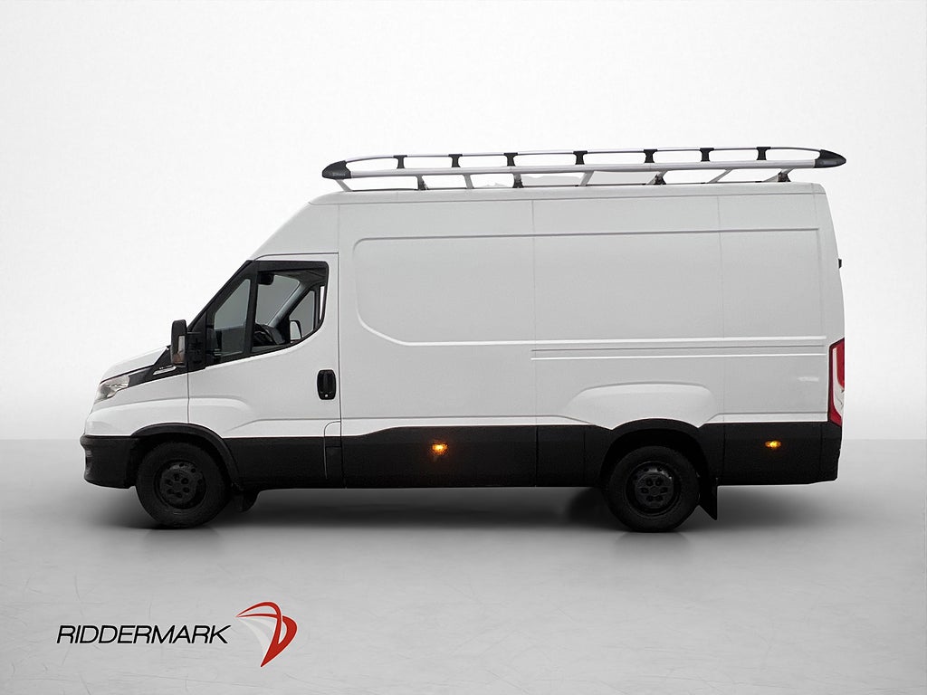 Iveco Daily 35 L3H2 2.3 JTD Värm PDC Farthållare 3-Sits MOMS