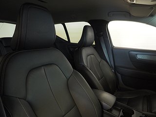 SUV Volvo XC40 12 av 23