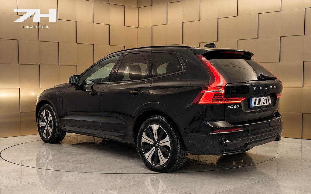 Volvo XC60 T6 Plug-In Hybrid AWD Plus Dark / Panorama / 360° / H&K