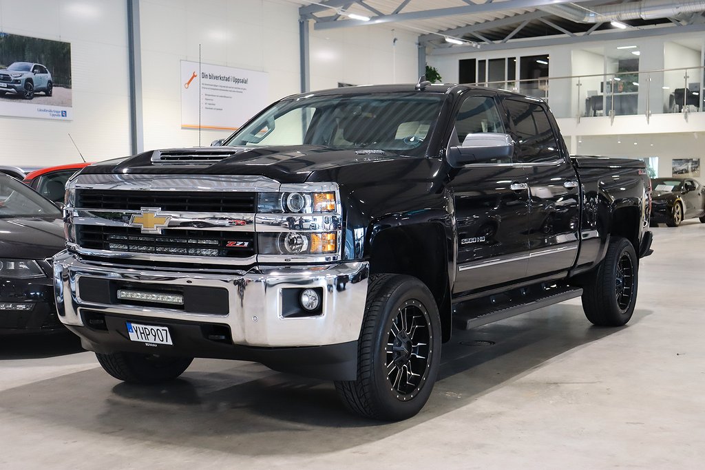 Chevrolet Silverado 2500 HD LTZ 6.6 V8 Duramax 451hk Värmare