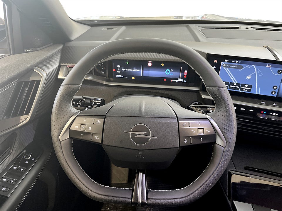 Bild på Opel Grandland X GS Hybrid 145hk Aut PANO B-KAMERA RATTVÄRME