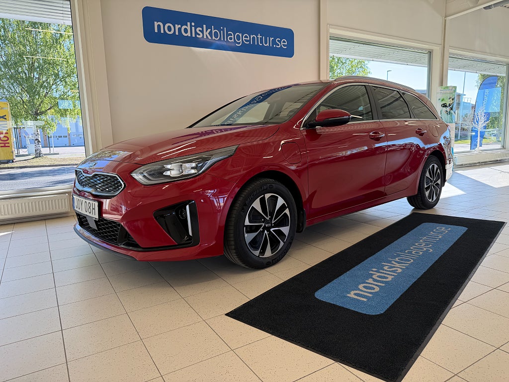 Kia Ceed Sportswagon Plug-in Hybrid Aut *Norrbottensbil* 7600mil