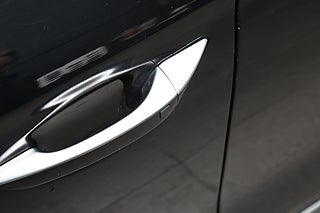 Halvkombi Hyundai IONIQ 9 av 30