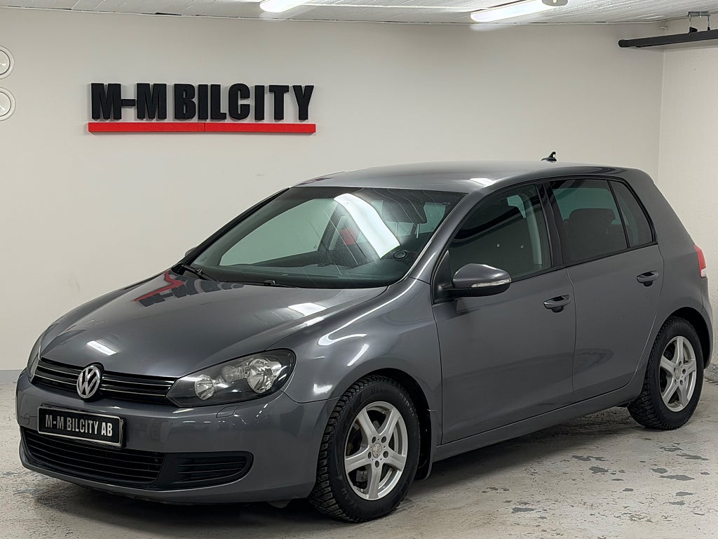 Volkswagen Golf 5-dörrar|1,6 TDI|Masters|Aut|Drag|D-värmare 