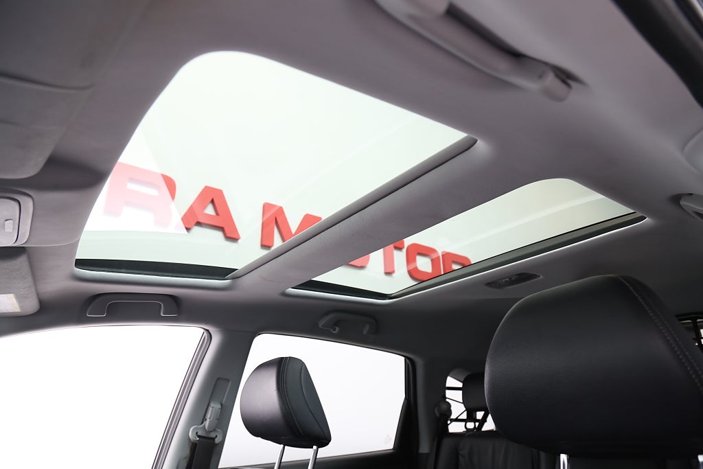 Honda CR-V 2,0 i-VTEC Executive 4WD Aut 1ägare Skinn Motorv Drag