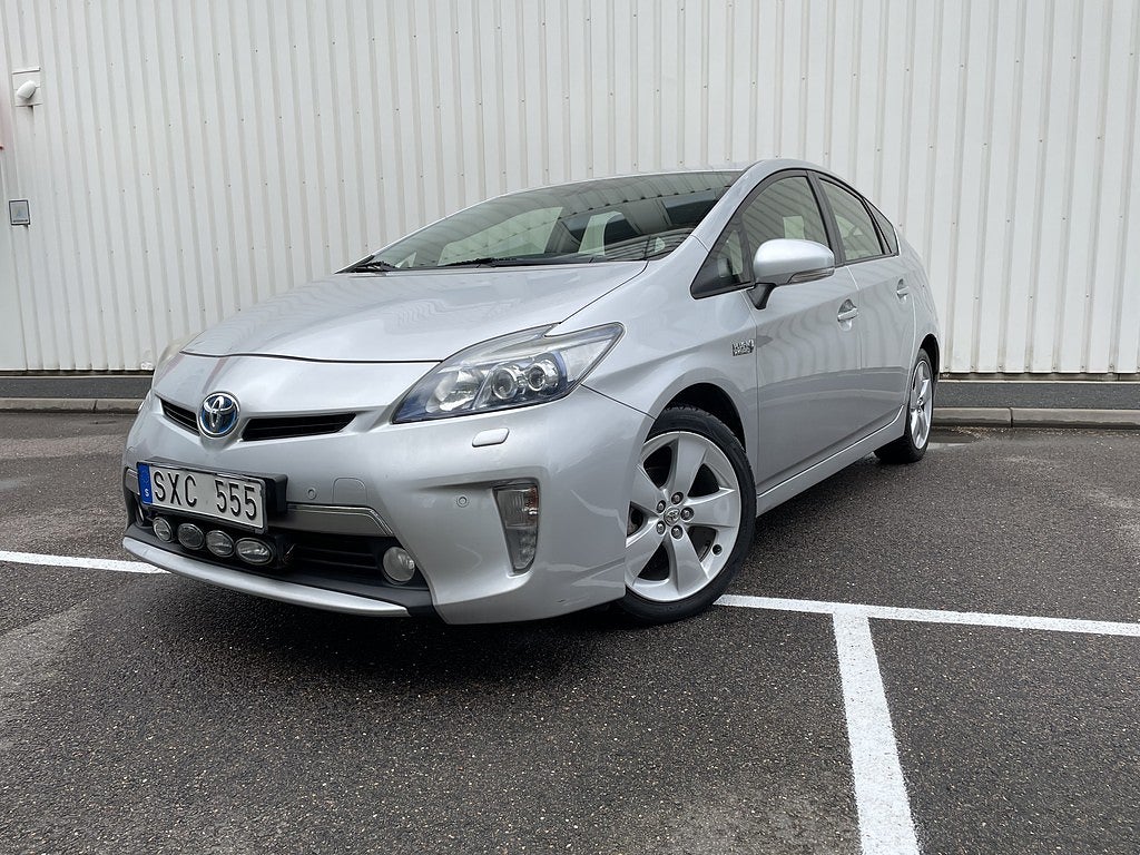 Toyota Prius Plug-in Hybrid 1.8 Auto Navi B-kamera JBl Ny Servad