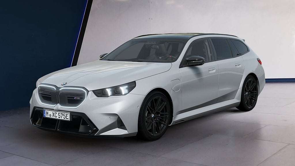 BMW M5 Touring Drag DA Pro B W