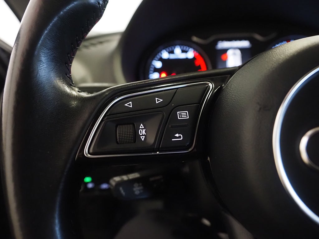 Audi A3 Sportback 1.4 TFSI S Tronic 150hk Comfort | P-Sensorer