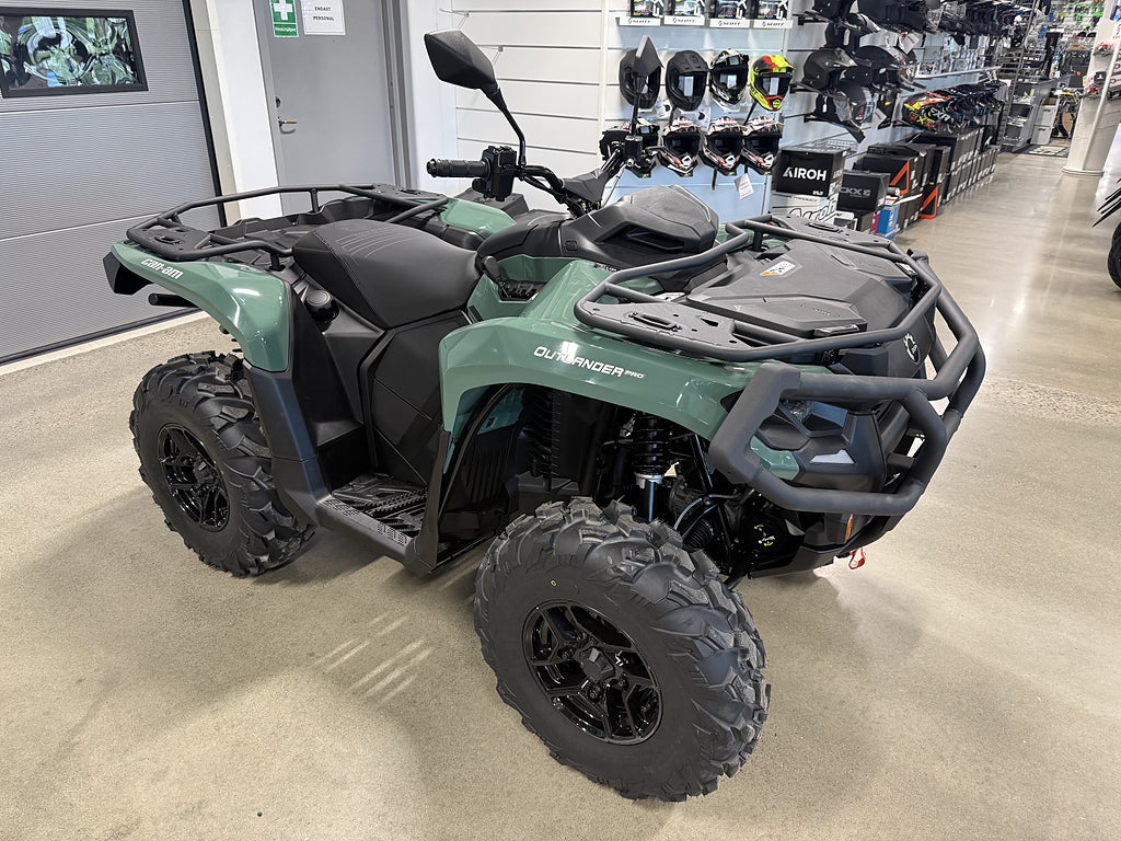 Can-Am Outlander PRO XU HD7 Compass Green T3B