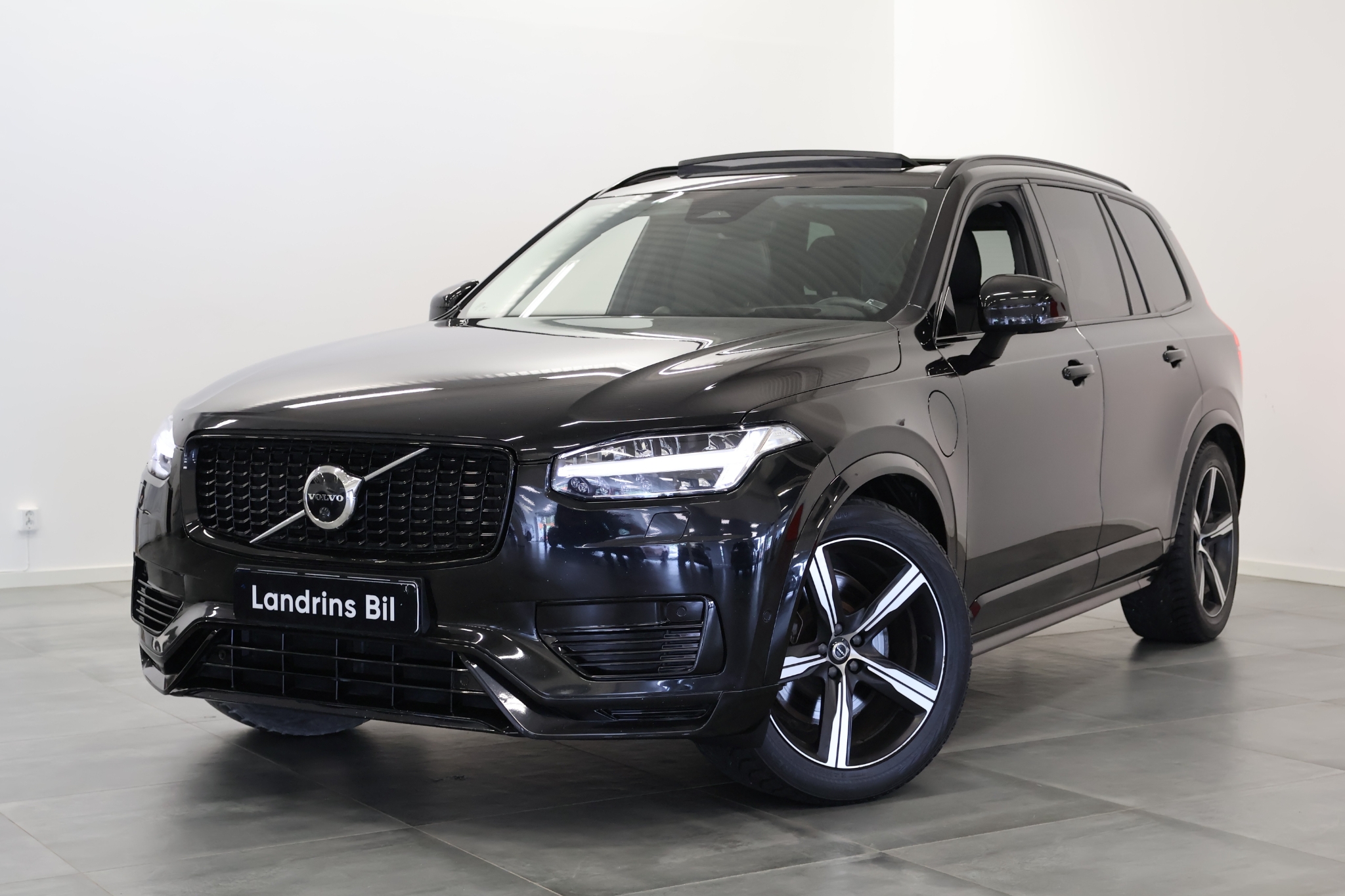 Volvo XC90 2023, bild 2/22