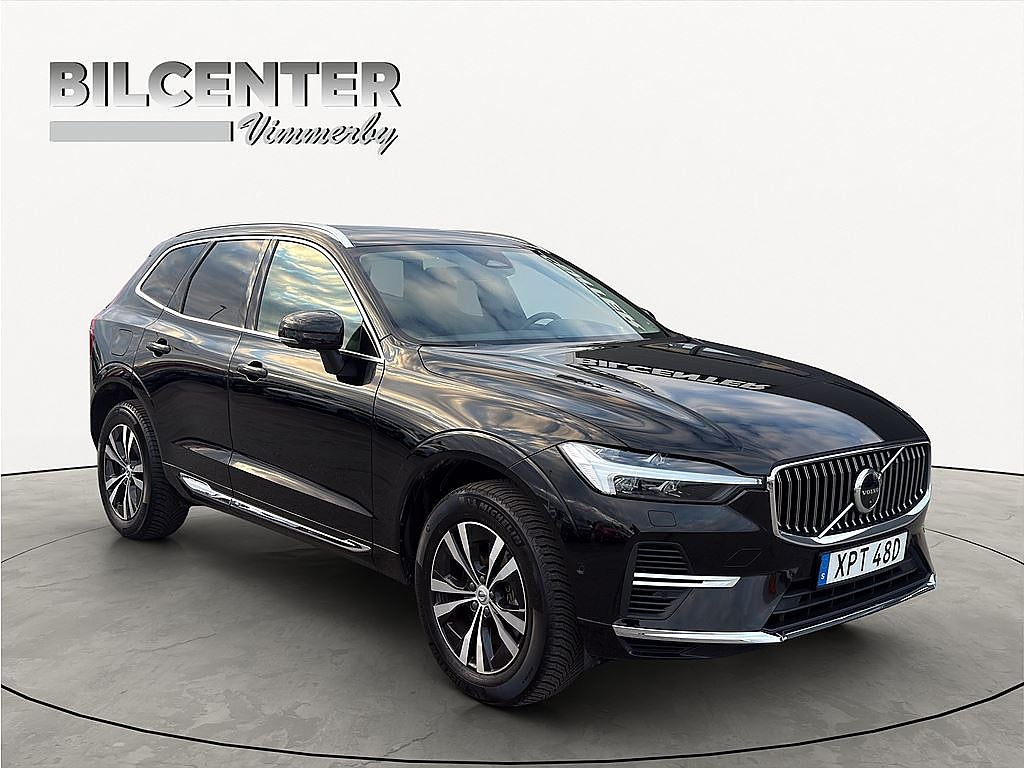 Volvo XC60 T6 Recharge 350 AWD Core Pano