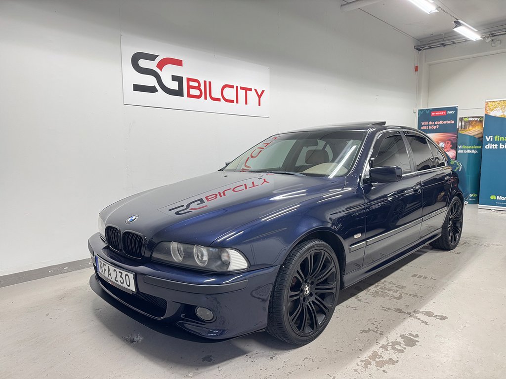 BMW 540 i E39 SEDAN FACELIFT / M SPORT / SVENSKSÅLD / UNIK 