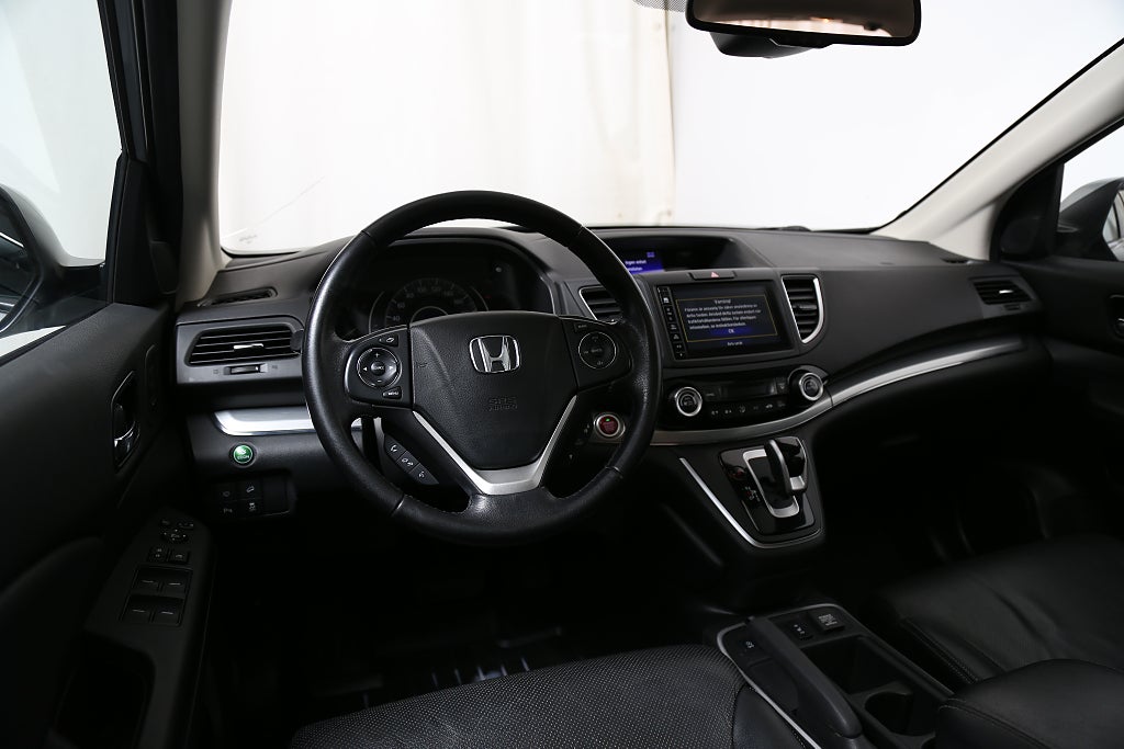 Honda CR-V 1,6 i-DTEC 160hk Executive AWD Aut Panorma Skinn Drag 2016