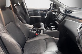 SUV Nissan Qashqai 9 av 25