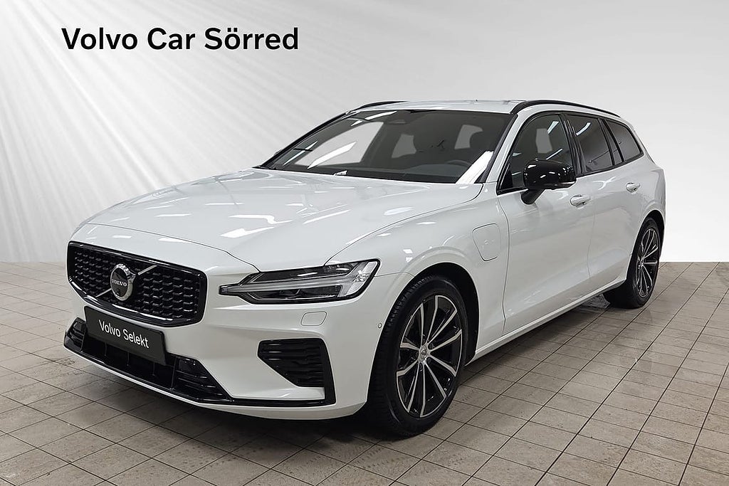 Volvo V60 T6 Plus Dark Edition