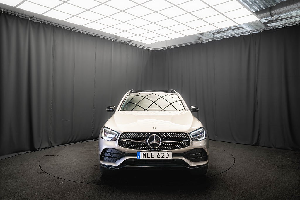 Mercedes-Benz GLC 300 de 4M AMG LUFT PANO HUD ELSTOL DRAG 360° LÄDER