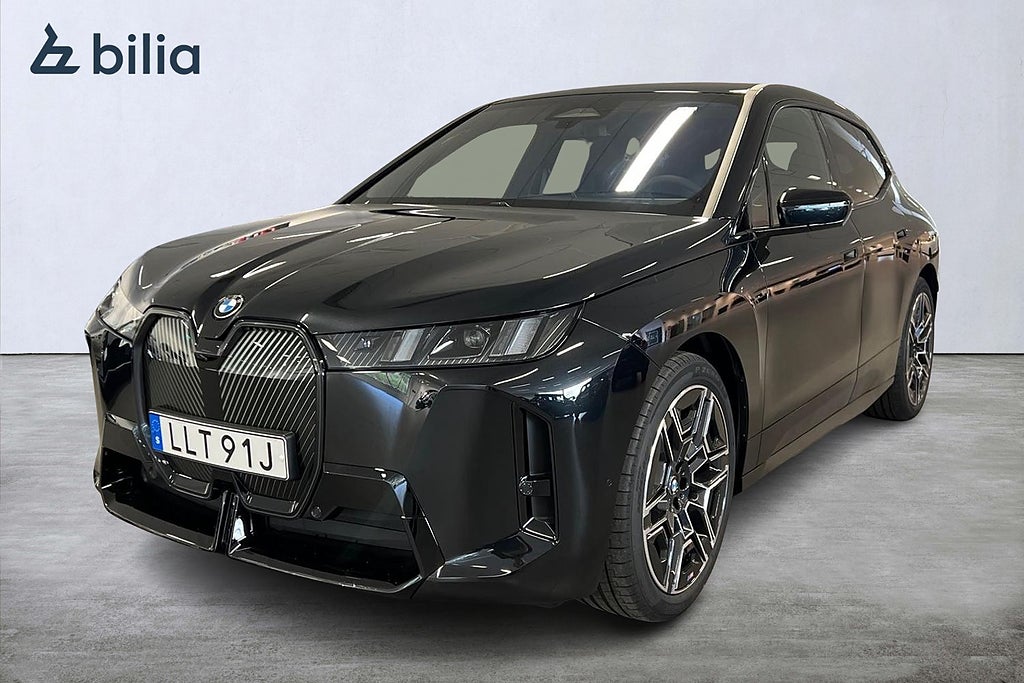 BMW iX xDrive60 M-sport | Drag | "Iconic Glow" | Heat Comfort | 22"    