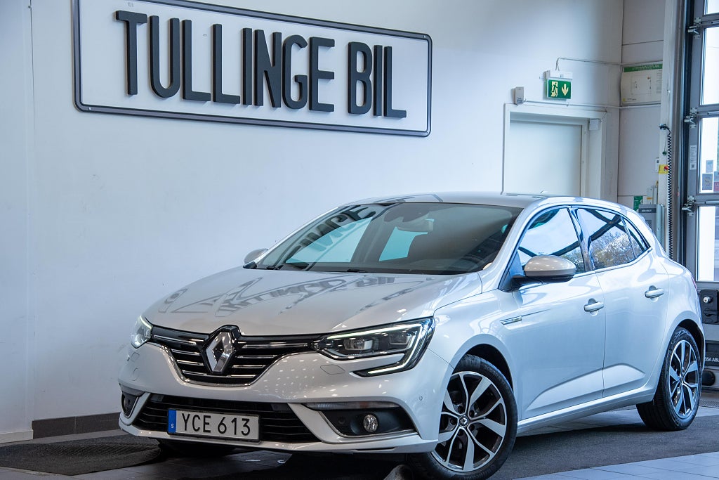 Renault Mégane 1.2 TCe 132HK BOSE Backkamera Dragkrok Navi 3,45% Ränta