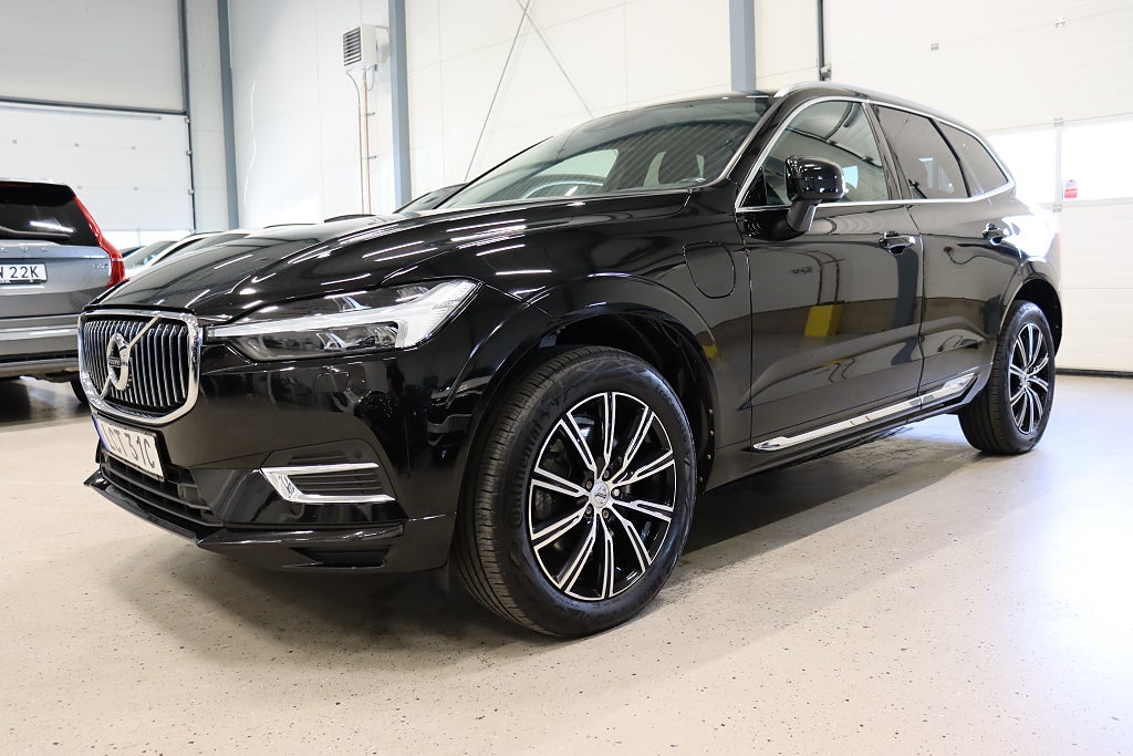 Volvo XC60 Recharge T6 AWD Inscription Drag Pano H/K B-kam 341hk