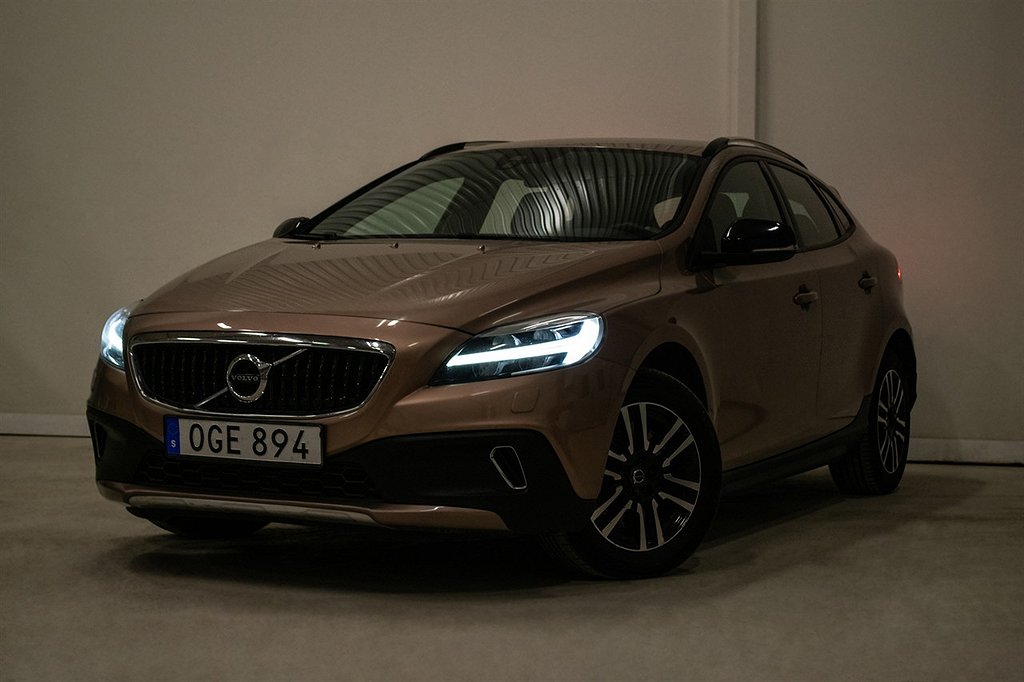 Volvo V40 Cross Country D3 VoC D-värm Navi 150hk