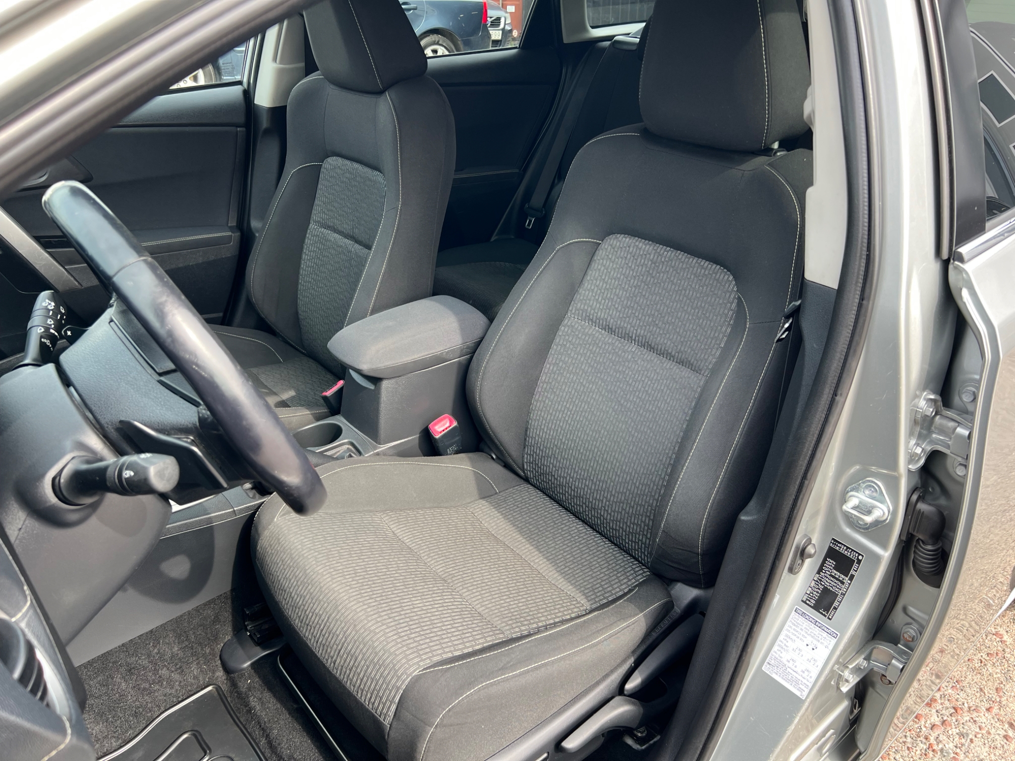Toyota Auris 2015, photo 7/56