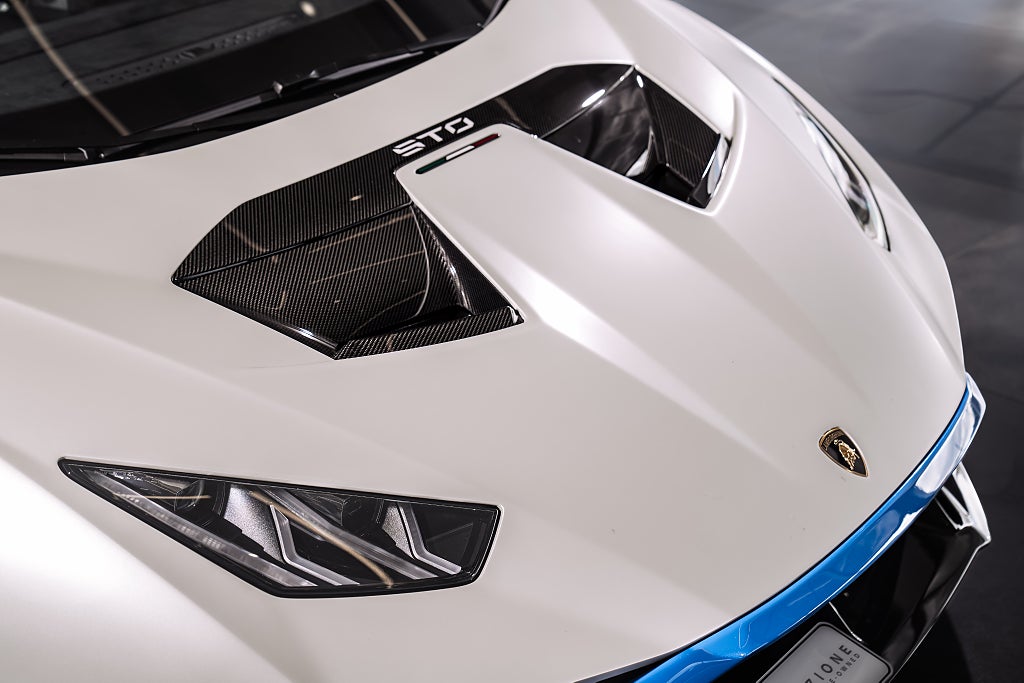 Gallery image 8 of 18