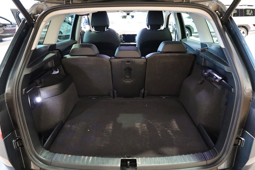 Skoda Karoq 2,0 TDI 150hk 4x4 Businessline Värmare Drag 2019