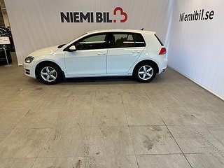 Volkswagen Golf 1.6 TDI 105hk Navi/Drag/MoK/Dvärm/Adaptive