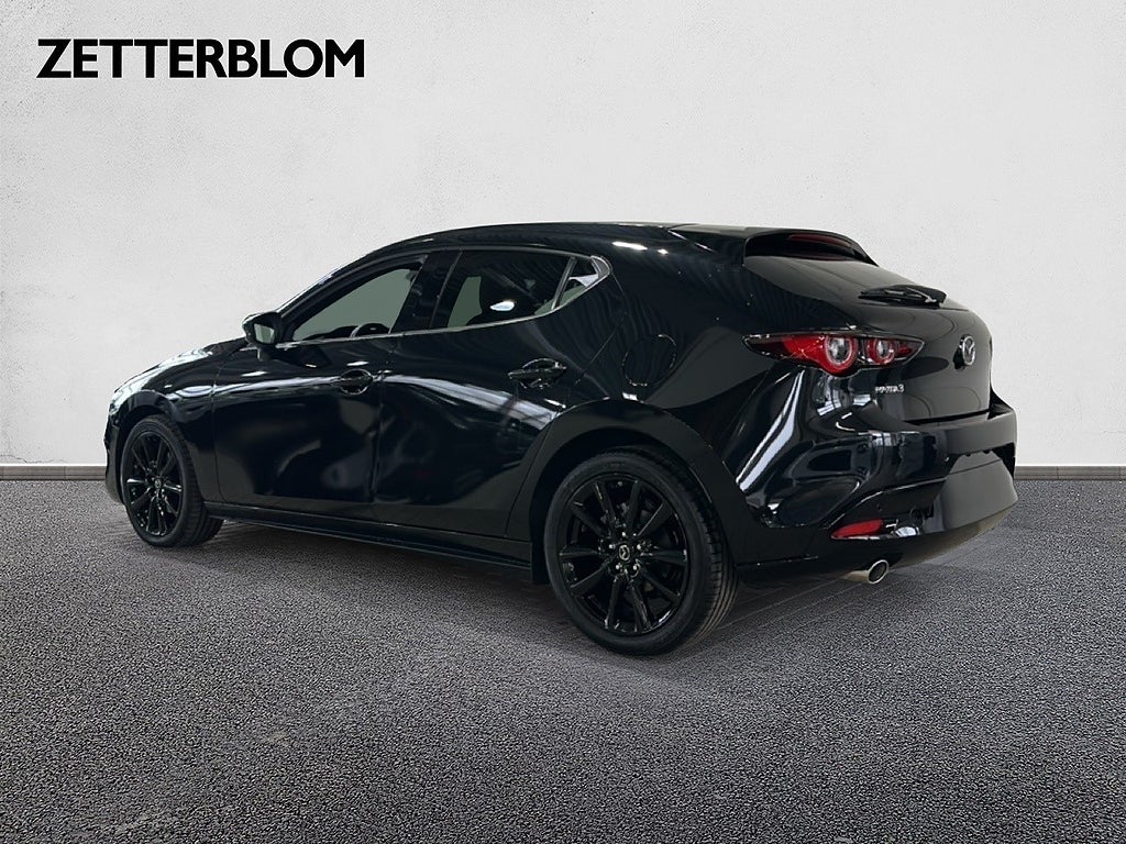 Halvkombi Mazda 3 3 av 22
