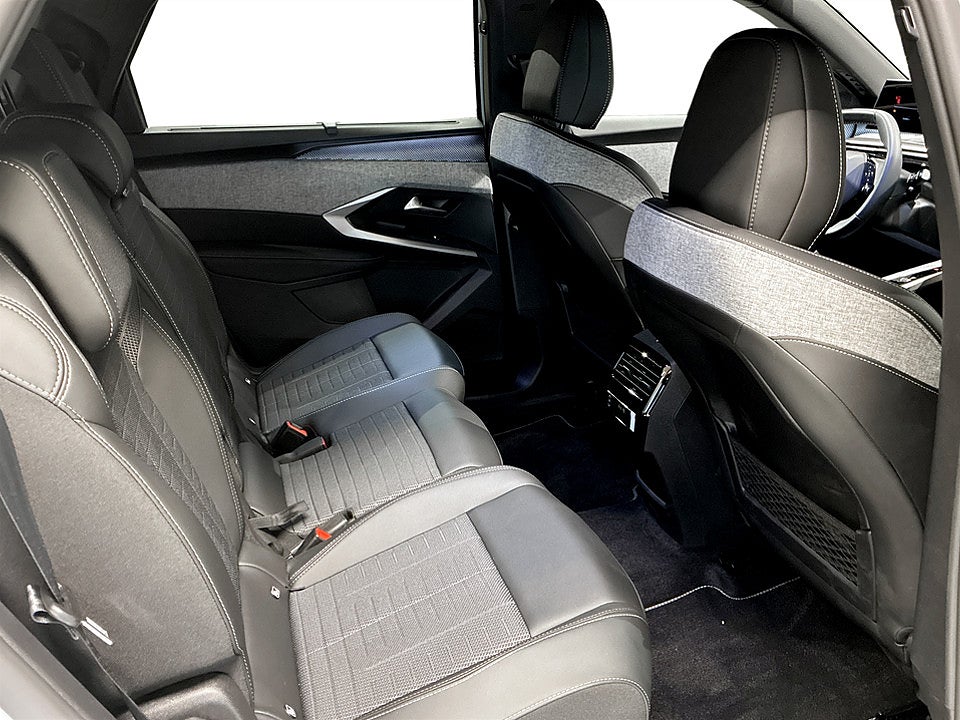 Bild på Peugeot 5008 GT Hybrid 145hk Aut - NYA VINTERHJUL INGÅR!