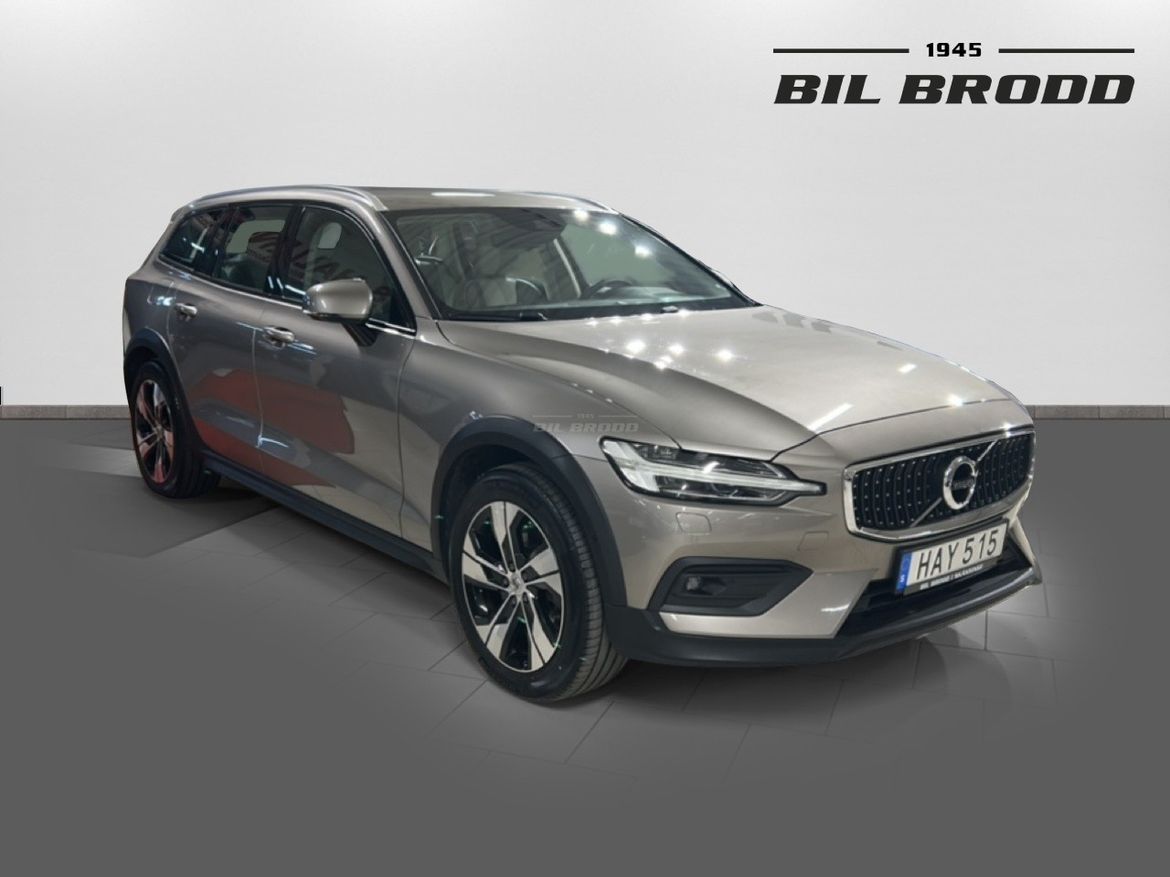 Volvo V60 Cross Country 2019, bild 3/44